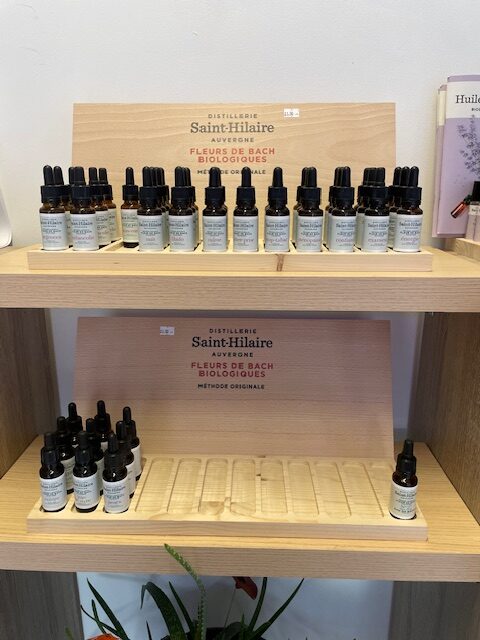 produits bien-être à base de CBD au magasin liberty green mallemort (1) gélules à l’huile de CBD, gélules au plantes et champignons, baume du tigre avec du CBD et gel antalgique au CBD